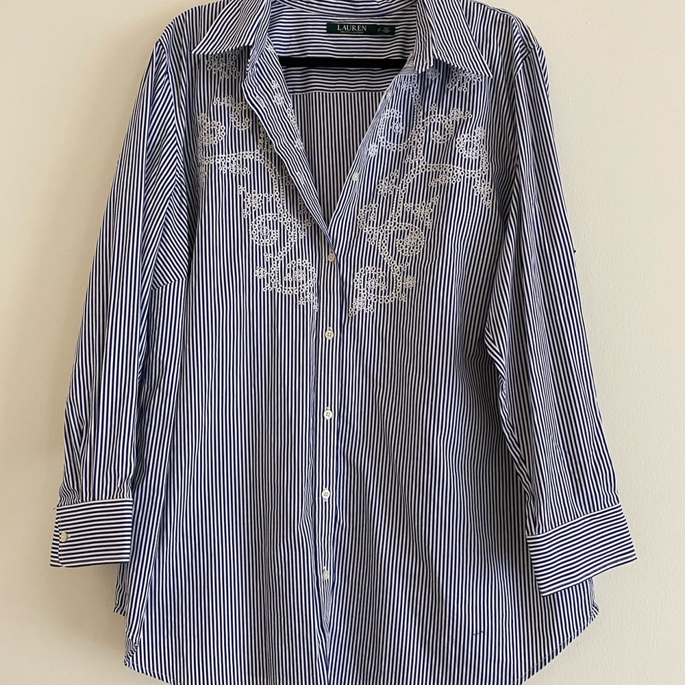 Long sleeve shirt